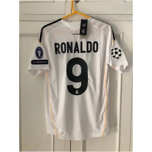 Real Madrid Jersey 2009-10 Retro Ronaldo Kaka