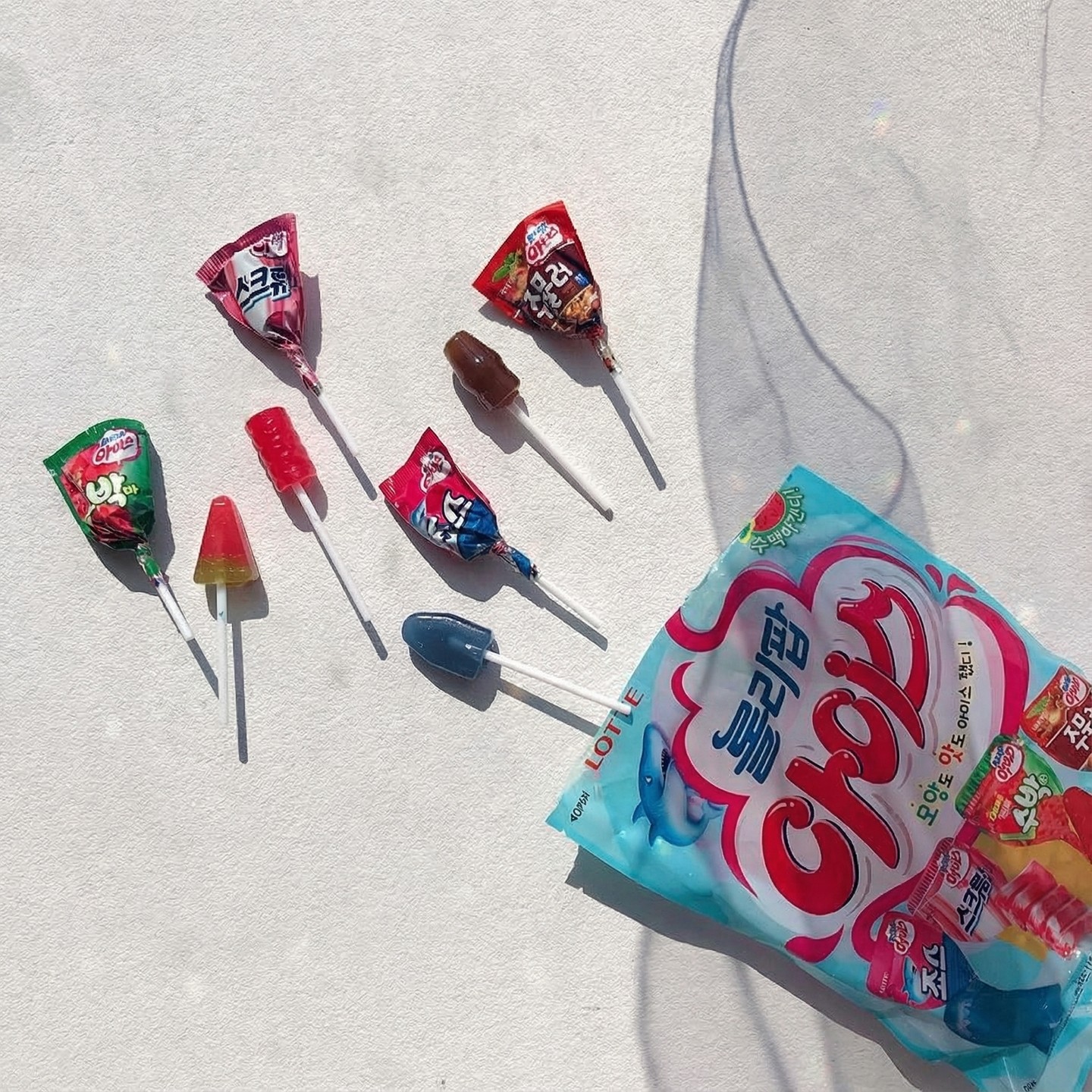 韩国进口乐天lotte可乐西瓜味冰激凌棒棒糖儿童糖果休闲零食零嘴