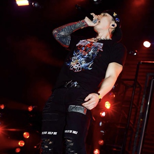 SASIOVERLXRD联名“赫鬼”黑色潮流印花美式复古印花男女短袖T恤