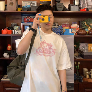 MerryWannaBe MWB capper同款“云上小猪”印花男女美式短袖T恤