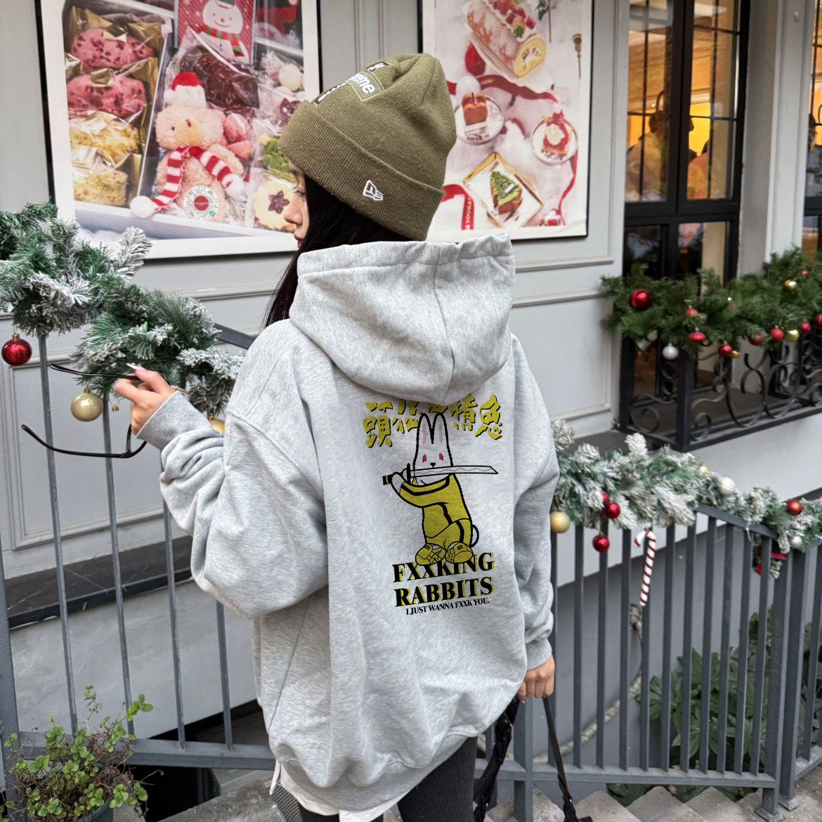 #FR2 日本原宿店铺限定剑月色情兔男女情侣美式复古连帽卫衣