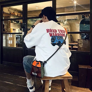Broshood 26S 日系经典汽车系列“大G”印花男女同款复古短袖T恤