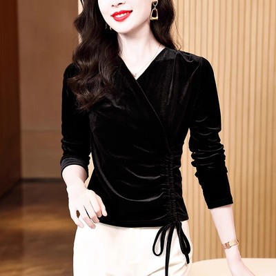v领金丝绒t恤女2025秋装新款高贵洋气盘扣小衫黑色内搭打底衫上衣