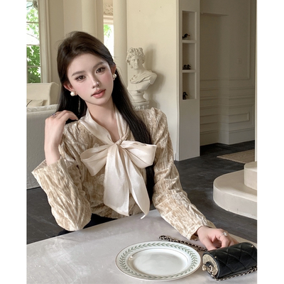 蝴蝶结系带金丝绒衬衫女秋冬2025新款法式气质长袖设计感别致上衣