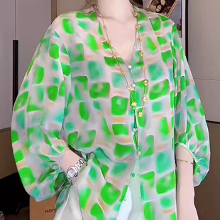 气质巨美高级感独特漂亮绿色印花衬衫 港风流行洋气高端别致小衫 女