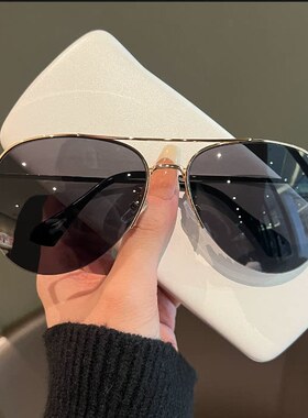 2026新款飞行员式墨镜男款大框显瘦开车防紫外线个性气质太阳眼镜