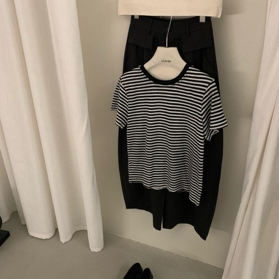 春季复古条纹圆领短袖显瘦T恤