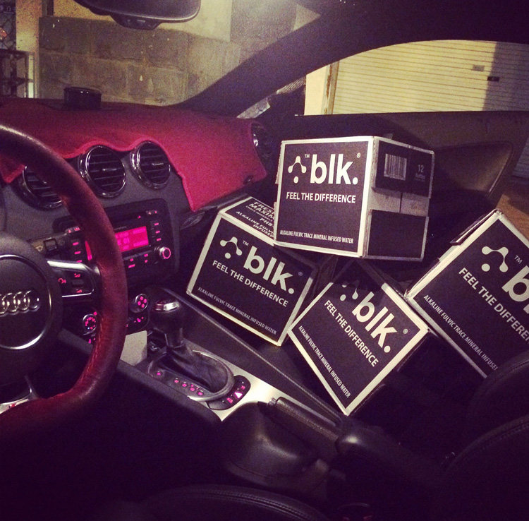 【现货】blk.黑水一箱12瓶 美国进口blk. spring water黑色矿泉水