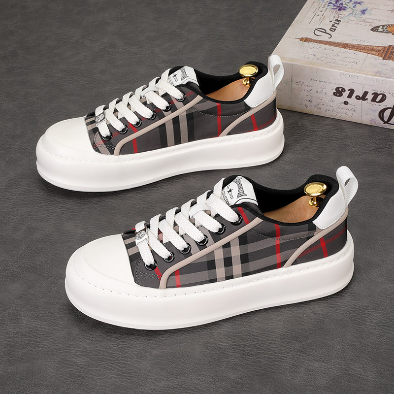 韩版潮流格子男鞋夏季帆布鞋男款低帮透气运动休闲鞋透气黑色板鞋