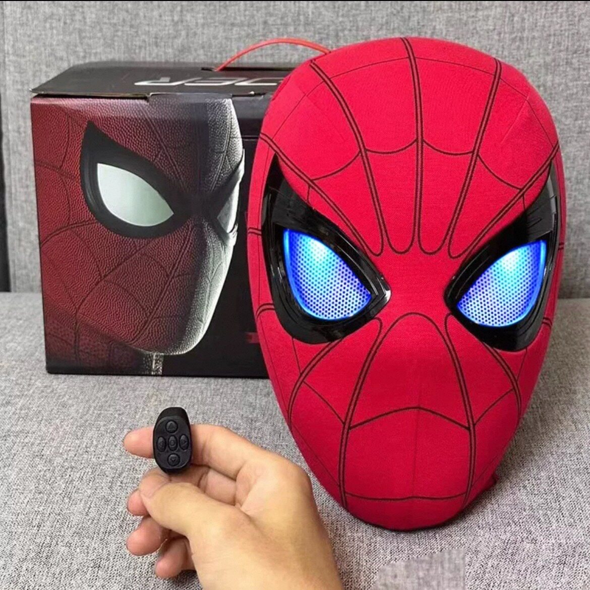 Spiderman Headgear Electric Manual Eye Movable Glow Multi Light Cos Mask Extraordinary Adult Kids Toys