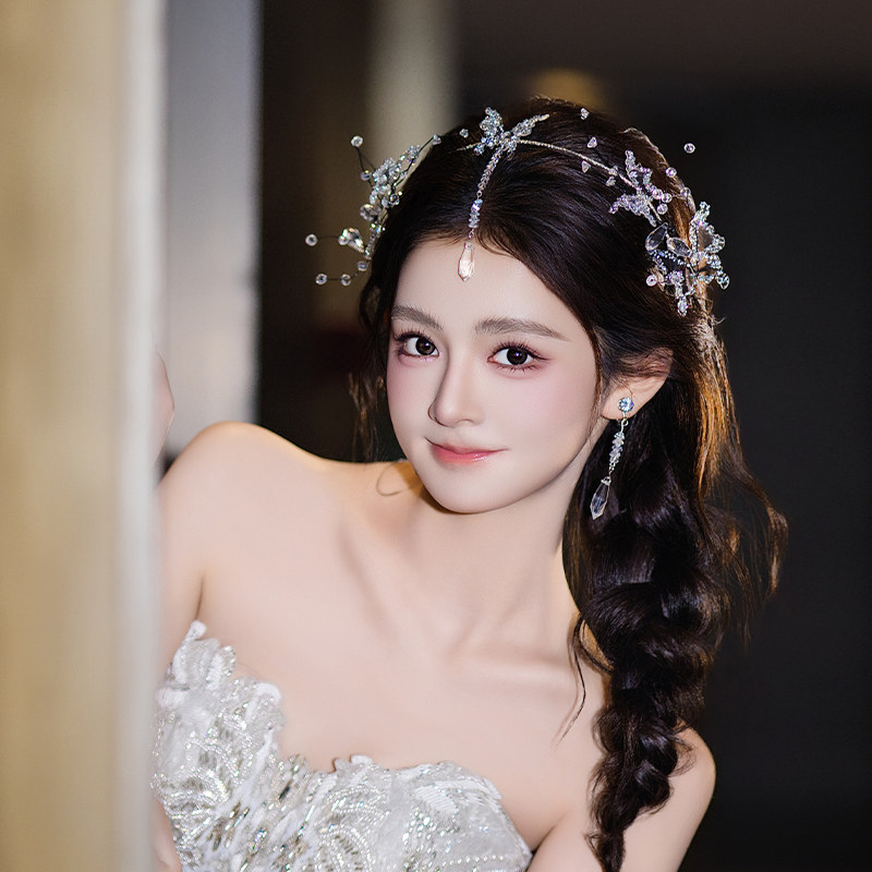 氛围感新娘优雅头饰婚纱仙美蝴蝶流苏发箍超仙婚礼订婚礼服发饰女