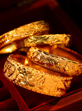 新款金色新娘古风龙凤褂婚礼古典精致手镯结婚中式喜服高级感配饰