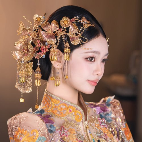 古风新娘头饰秀禾服手工精致造液花减龄发簪重工气质流苏婚礼配饰