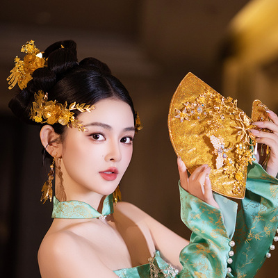 中式秀禾服新娘头饰金黄色精致简约花朵手工扇套装敬酒服古风发饰