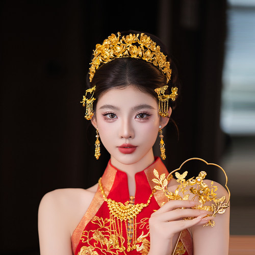 中式新娘金色凤冠发饰宫廷高级感造型婚礼富贵百搭龙凤褂旗袍头饰