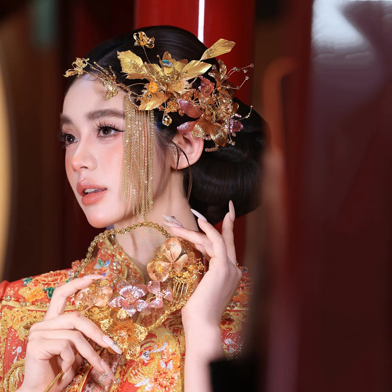 新娘头饰高级感金色羽毛流苏发夹富贵气质婚礼旗袍龙凤褂结婚发饰