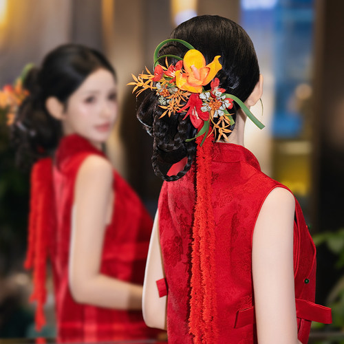 红色新娘发饰减龄气质感晨袍仿真花朵森系长款绒线流苏敬酒服发饰