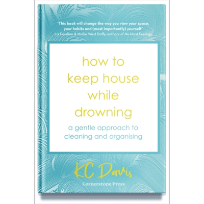 现货 春季大扫除指南 温和的整理方法 How to Keep House While Drowning 英文原版 家务 生活【中商原版】
