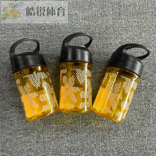 皓锐体育耐克 Nike 男女运动户外健身便携式吸管水壶 DM8283-755