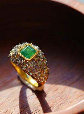 古董珠宝祖母绿戒指陶乐溪18K金