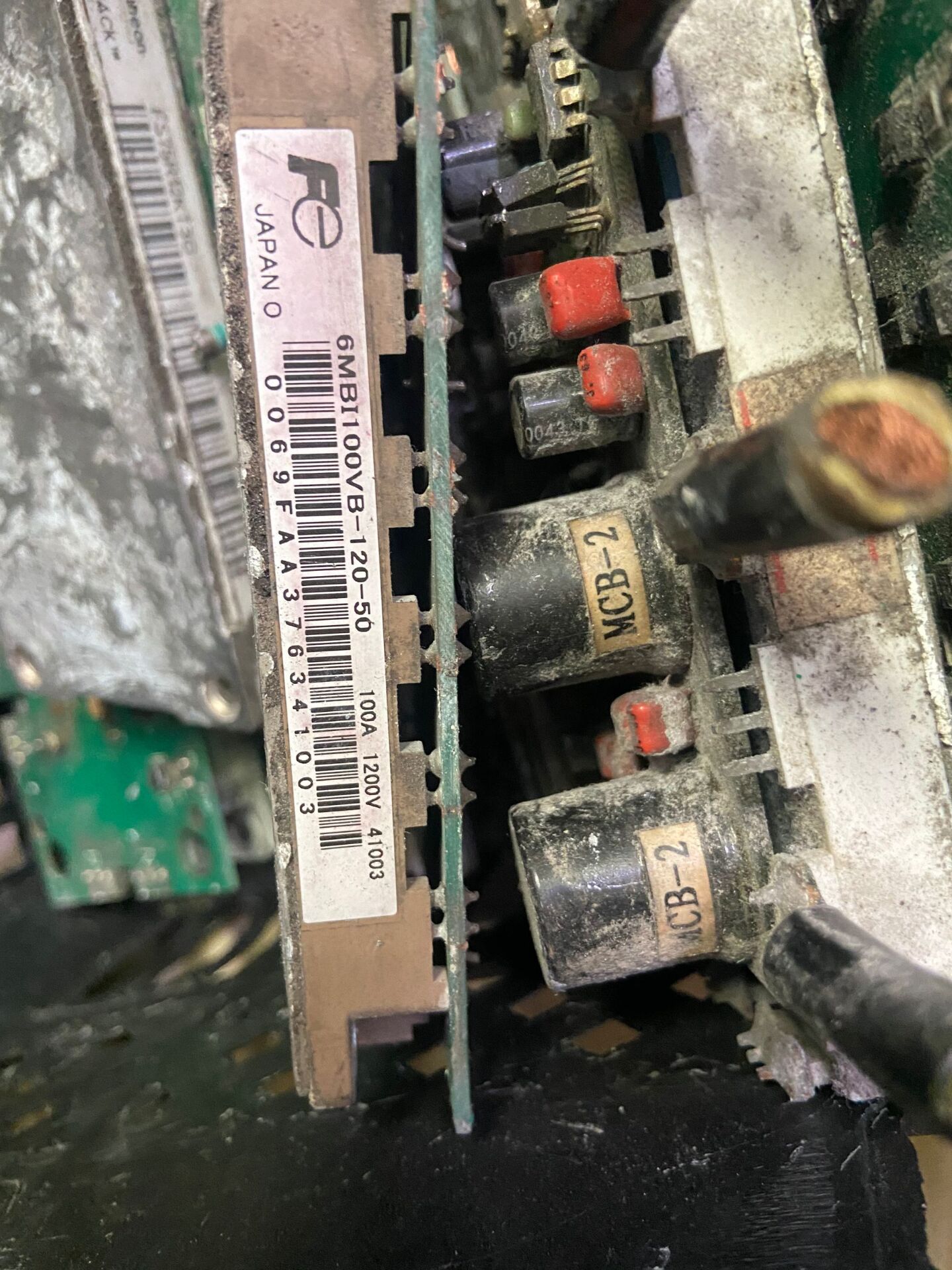 6MBR100VA-120 6MBR100U4B-120 FS75R12KE3G FS100R12KT3IGBT模块