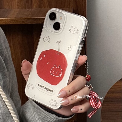 春日部防卫队Fighting｜夏季新款小清新涂鸦吃苹果猫咪适用苹果16手机壳带挂绳韩系高级iphone15promax14/13