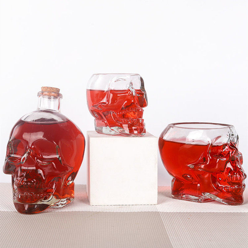 厂家批发骷髅头酒瓶醒酒器个性异型伏加特威士忌红酒醒酒瓶摆件