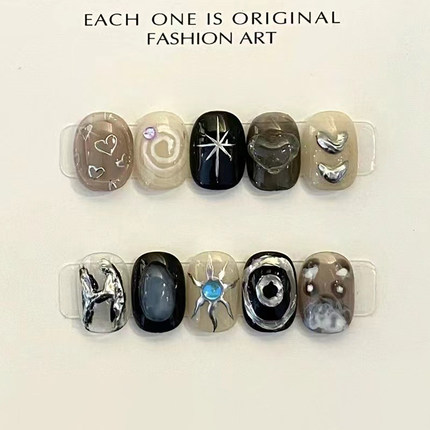 可爱甜酷HelloKitty猫手绘美甲贴片爱心字母y2k千禧风短款穿戴甲