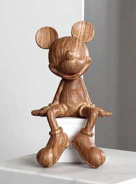 轻奢创意米奇米奇卡通潮玩摆件雕塑家居饰品展厅桌面公仔坐姿树脂