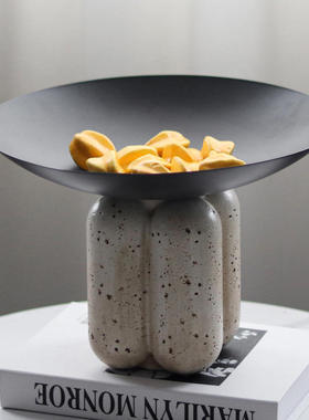 圆形仿洞石高脚水果装饰摆件复古欧式轻奢果盘坚果装饰品碗软餐桌