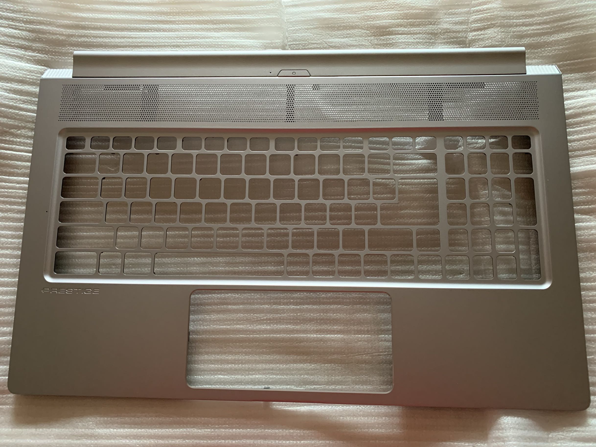 绝影P75MS-17G1微星/MSI