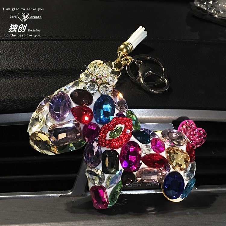 汽车镶钻奥迪大众钥匙扣保时捷奔驰钥匙链可爱卡通车载小马挂件女在类目 汽车/用品/配件/改装, 汽车用品/内饰品, 驾车个人用品, 车用钥匙扣中 - 来自Buy2taobao.com提供专业的淘宝代购服务