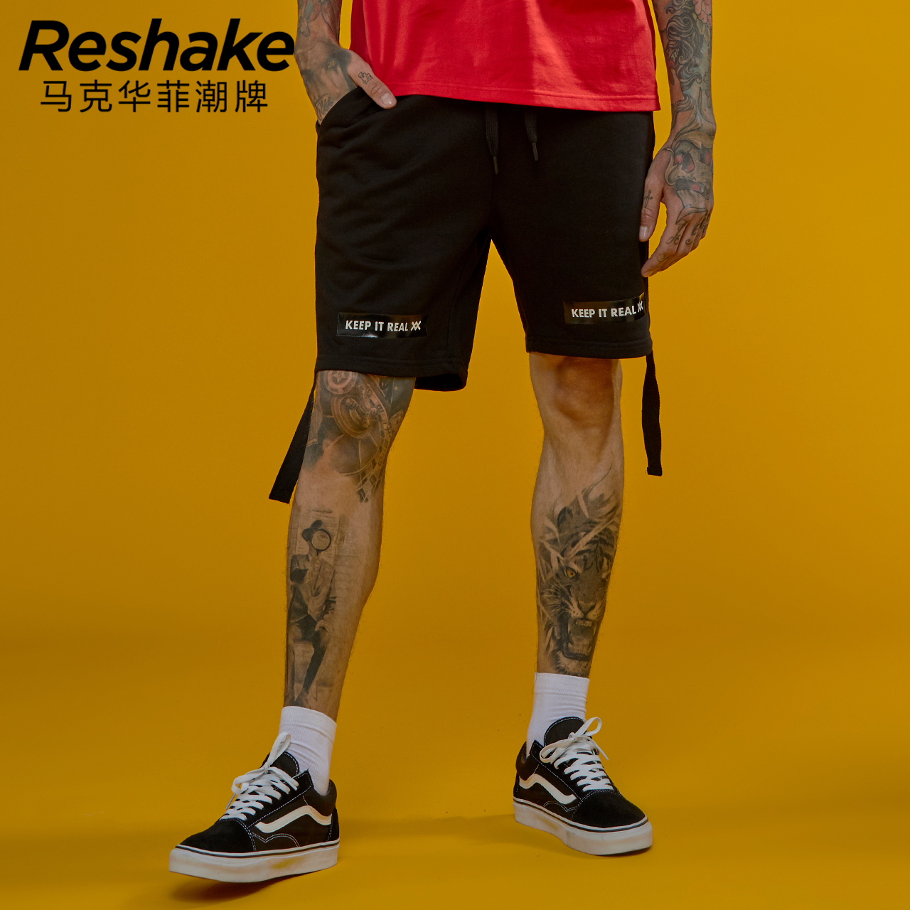 Reshake»ª·ÆÐ͸ñÕëÖ¯Ô˶¯¿ã2018Ïļ¾ÄÐ×ÖĸƮ´ø¼òÔ¼³±Á÷Îå·Ö¶Ì¿ã