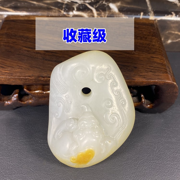 收藏级精品手把件 新疆和田玉苏工白玉黄沁籽料挂件貔貅男款手饰