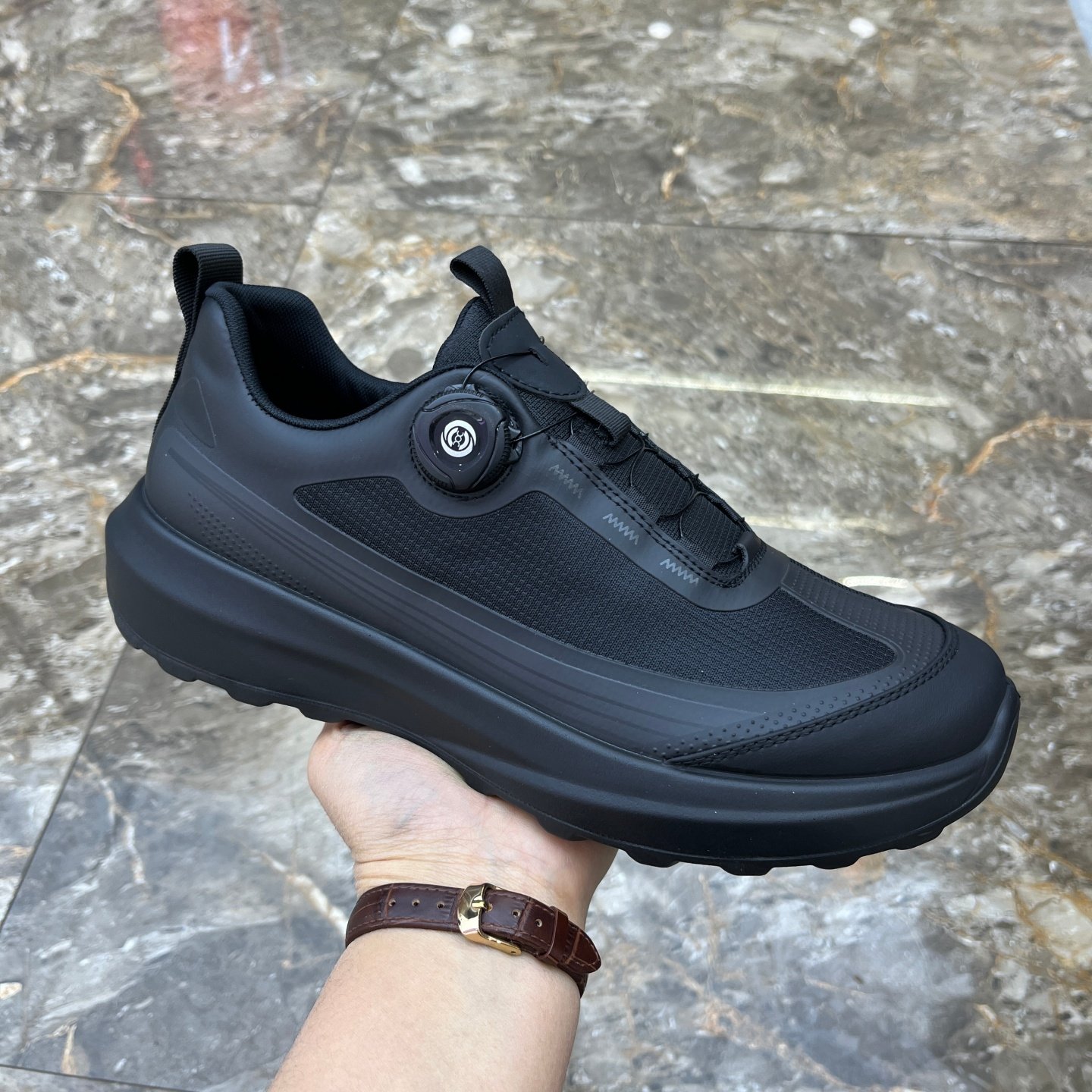 高品质纽扣男鞋厚底休息时尚休闲鞋网面透气舒适轻便黑色男款鞋子,流行男鞋,时尚休闲鞋,淘宝优惠券,粉丝福利购,淘宝优惠卷