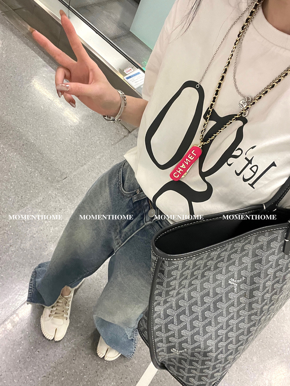 MOMENTHOME圆领内搭印花T恤图片