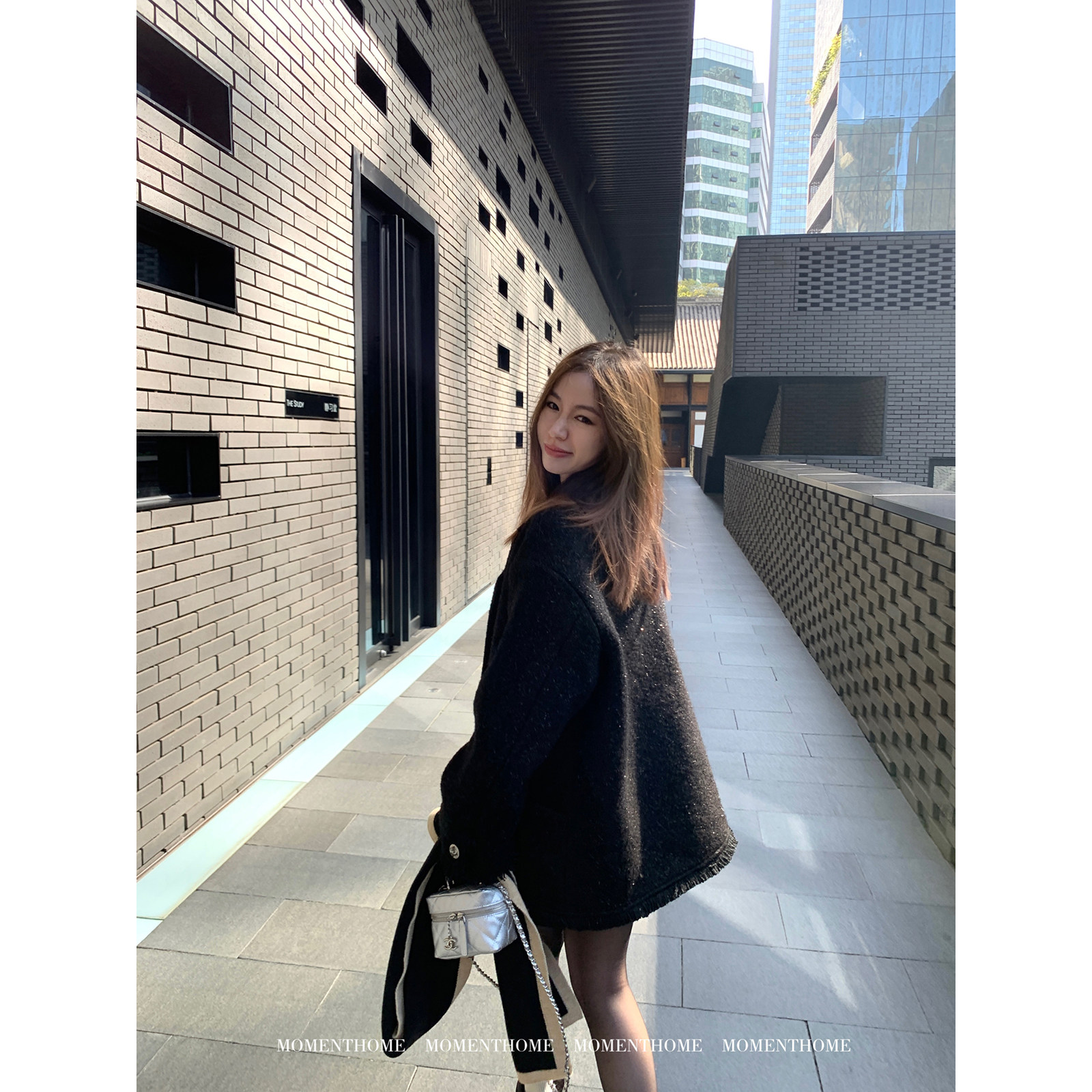 MOMENTHOME 新年私服*微闪羊毛编织须边翻领单排扣小香风图片