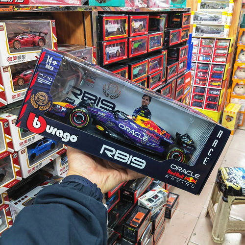 比美高1/18红牛F1方程式赛车RB19