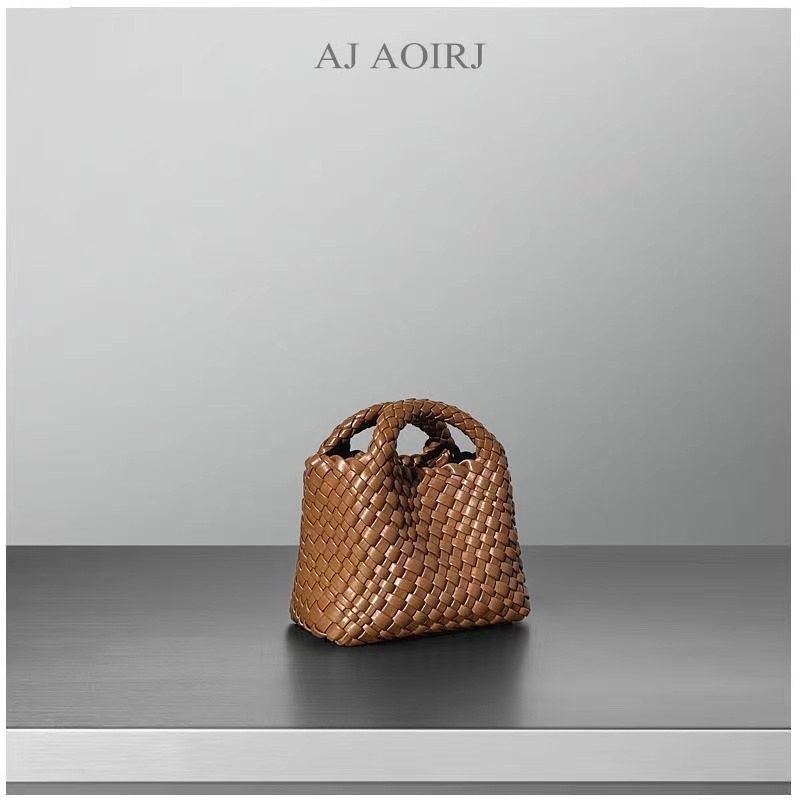 【英国AJ AOIRJ】小众手工编织迷你手机包高级感菜篮子包单肩斜跨