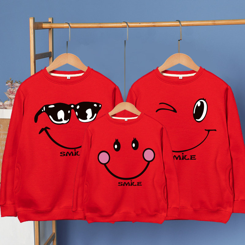 不一样的亲子装秋冬装全家装一家三口2025新款母女装洋气高端卫衣