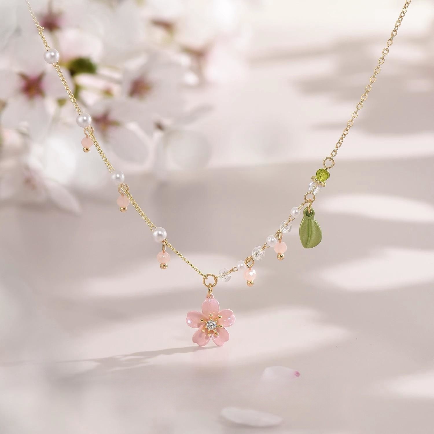进口樱花树下~ 粉色少女心甜美锁骨链小清新森系超仙花朵项链颈链