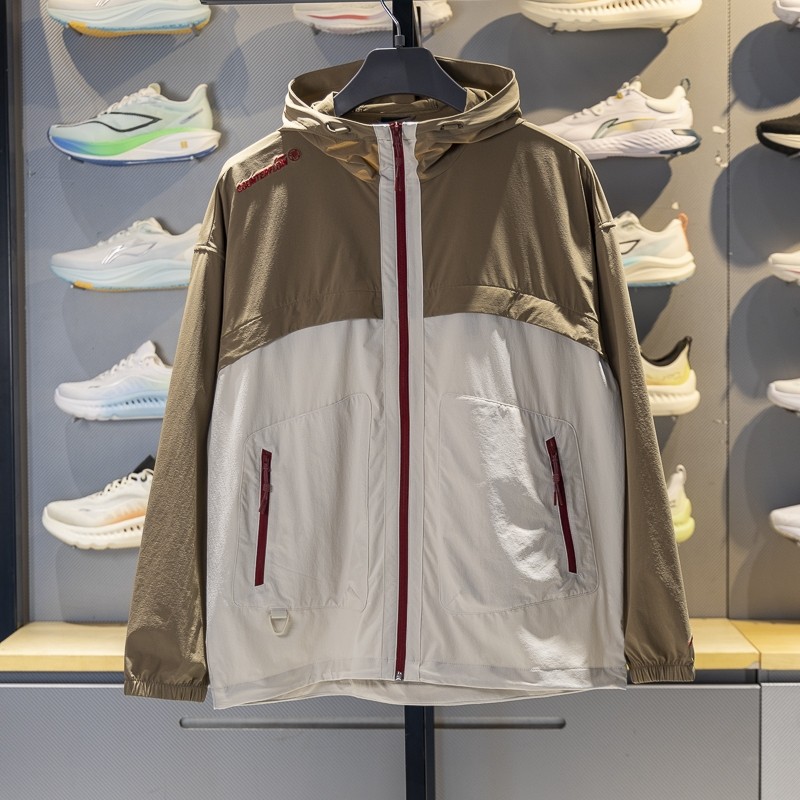 李宁CF溯运动风衣男女同款2025秋季反光防泼水宽松外套AFDVF47,运动服/休闲服装,运动风衣,淘宝优惠券,粉丝福利购,淘宝优惠卷
