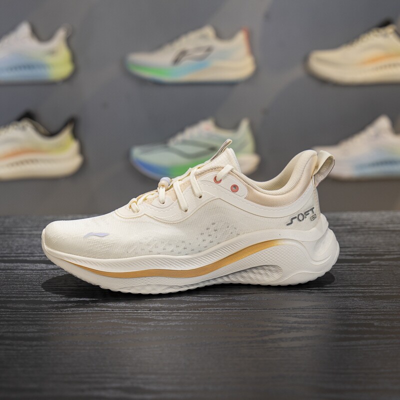 李宁女子休闲鞋2025夏季新款SOFT GO 2 WMS时尚潮流运动鞋AGLV040