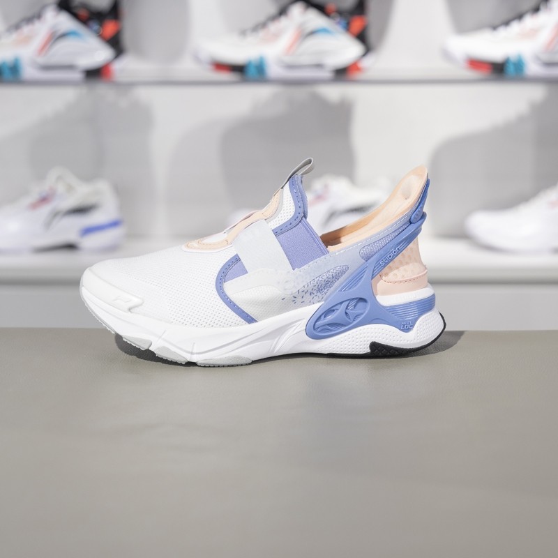 李宁童鞋运动鞋2024秋季男女童减震回弹舒适透气休闲鞋YKCU102