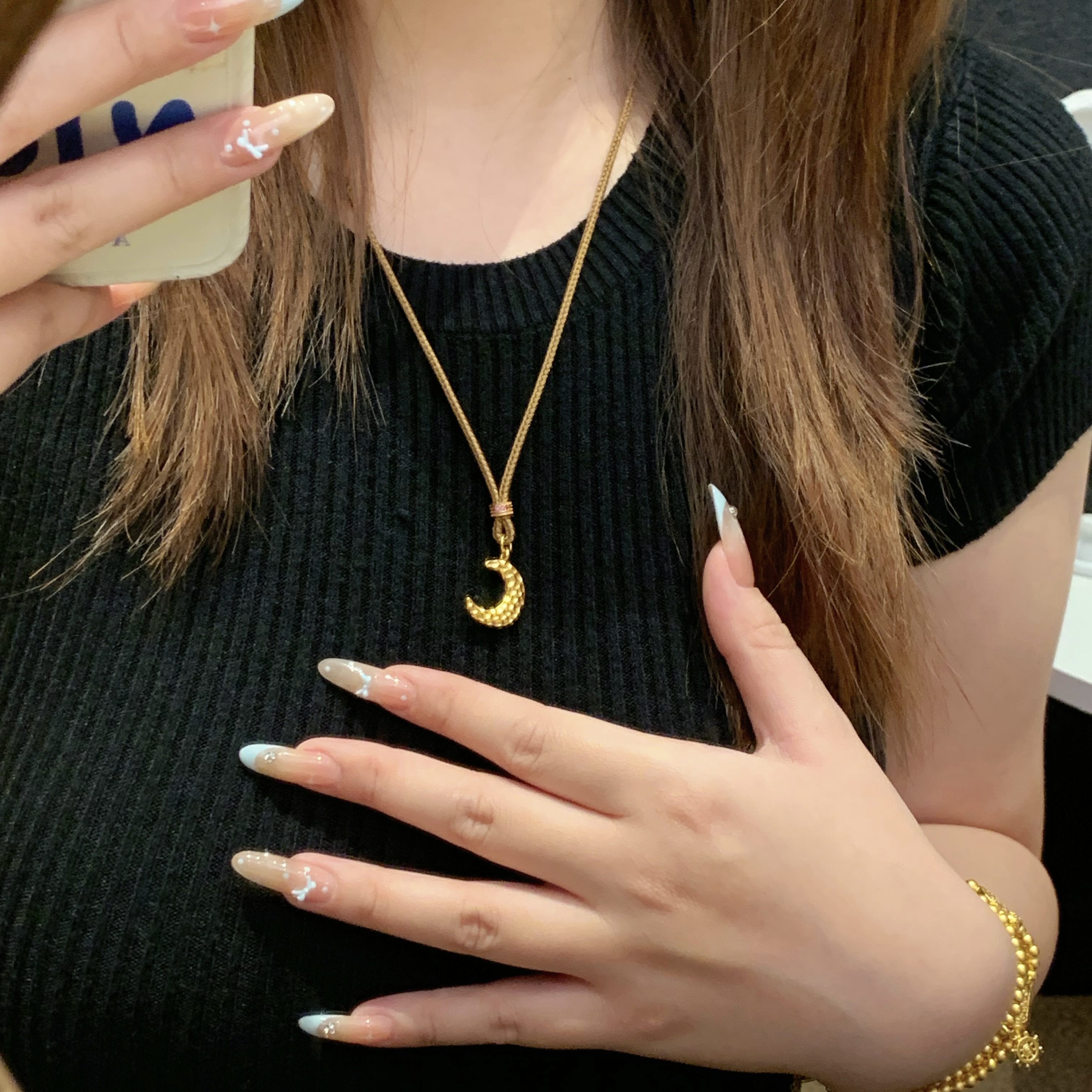 Paula 古法锤纹月亮吊坠月牙项链 Y007