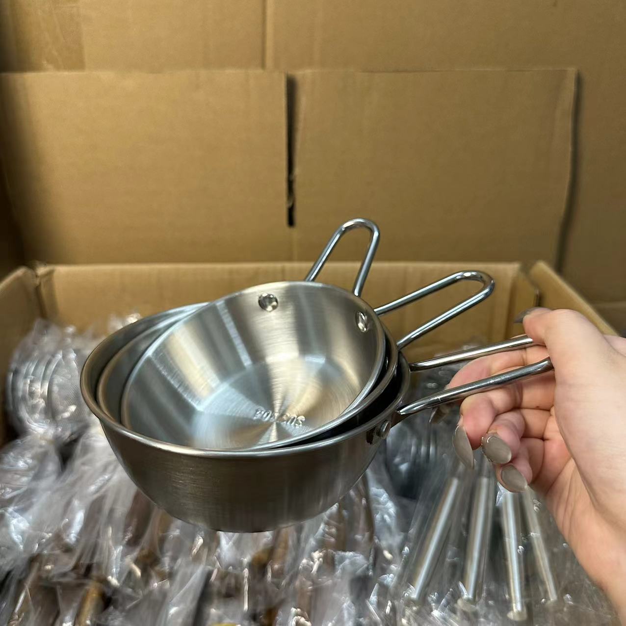 304不锈钢韩式料理碗带把手