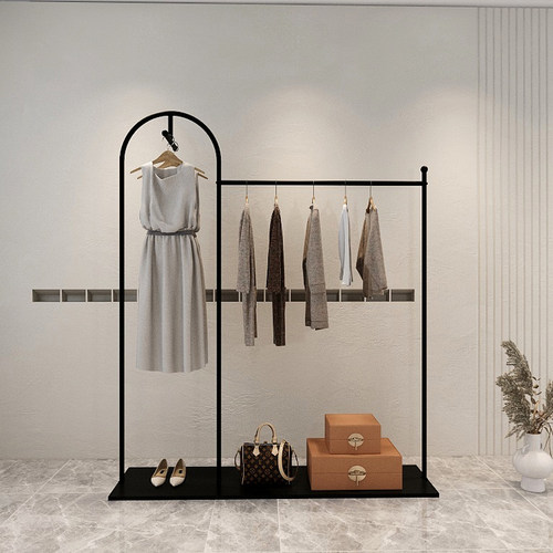 蒂兰雅服装店铁简约新款