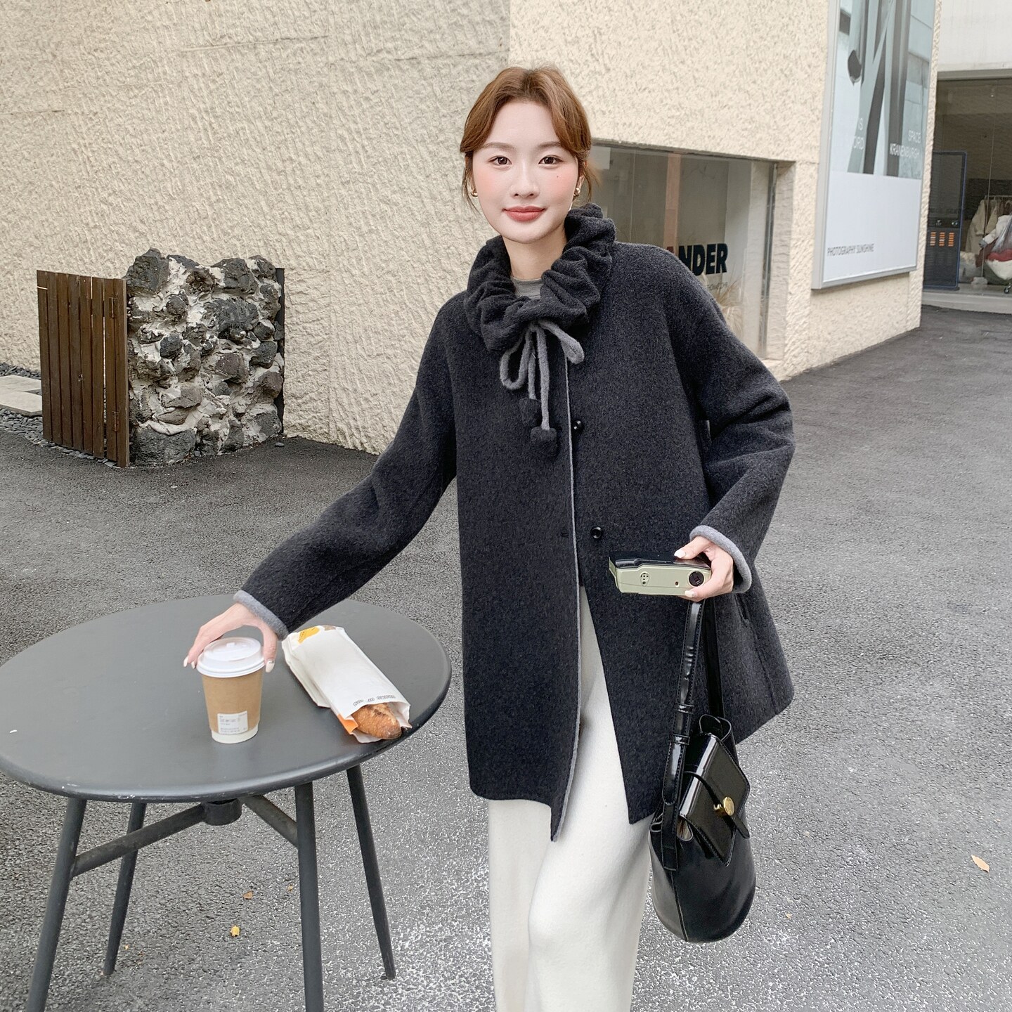气质灰色围脖款双面羊毛大衣女2025冬季新款优雅减龄淡人毛呢外套,女装羊绒大衣,拾菱