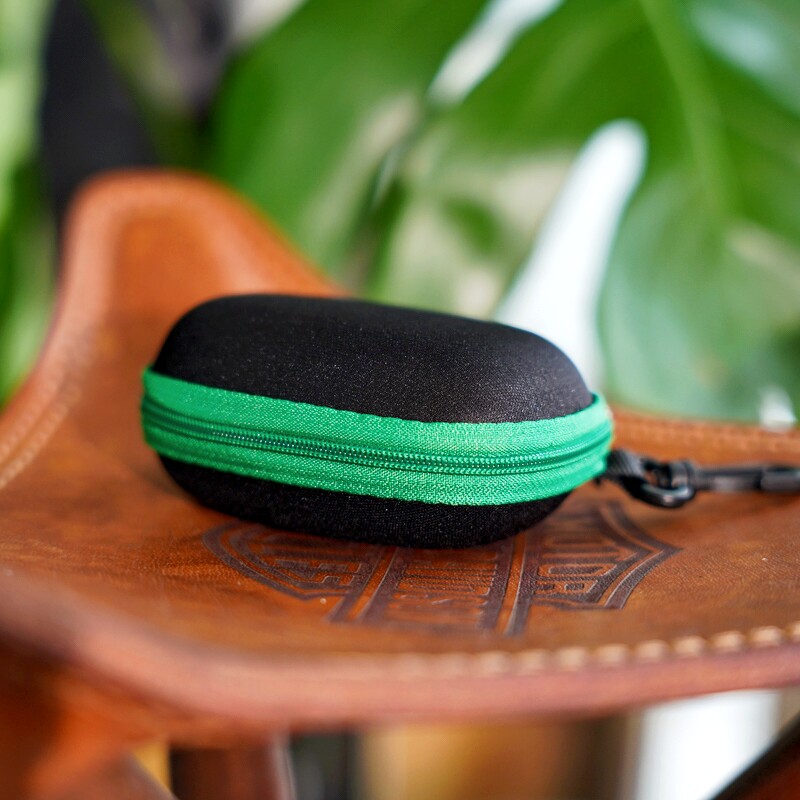 折叠眼镜老花镜盒男女款时尚太阳镜收纳盒彩色拉链便携挂钩墨镜盒