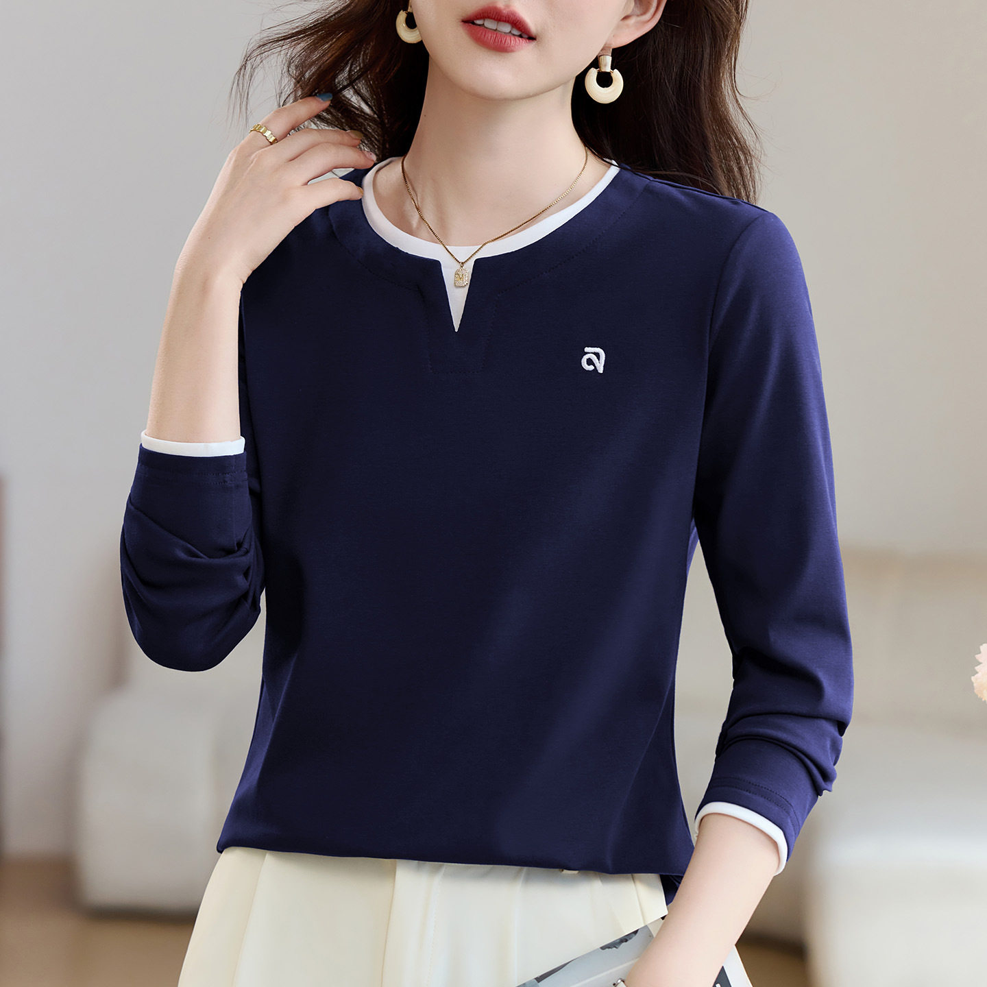 长袖t恤女秋季内搭打底衫2026新款女装爆款洋气正肩显瘦外穿上衣